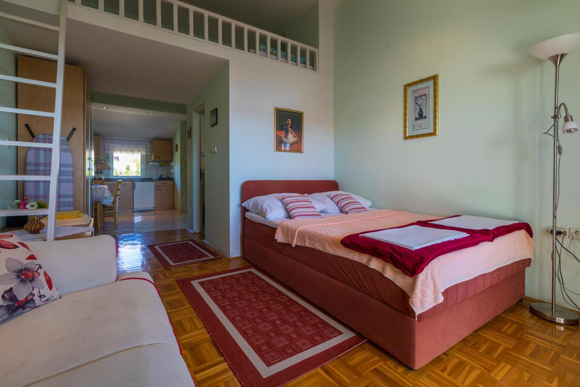 Apartments By The Sea Selce, Crikvenica - 4802 Номер фото